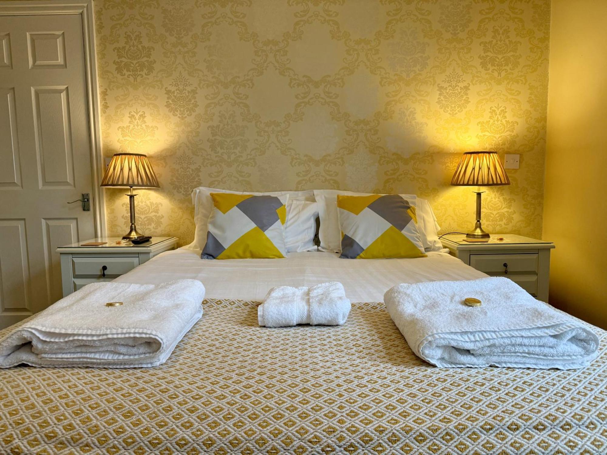 The Crescent Guest house